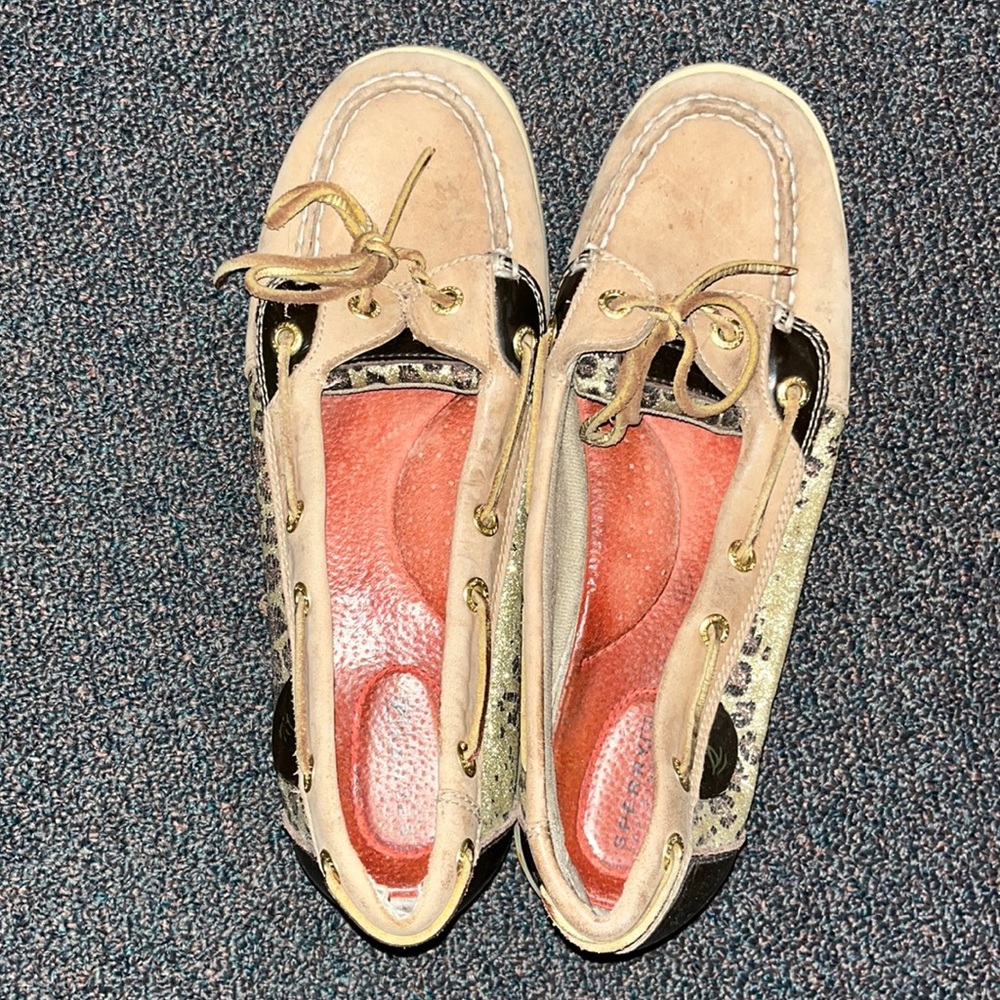 Womens sperry tan and leopard